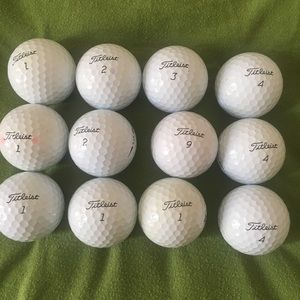 12 Used golf balls pro v1